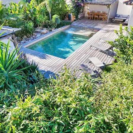 Avec Piscine 4*
